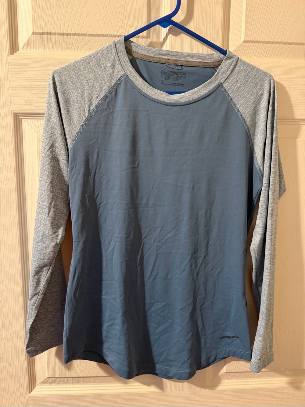 Patagonia Two-Tone Long Sleeve Raglan Tee in Slate Blue and Heather Gray